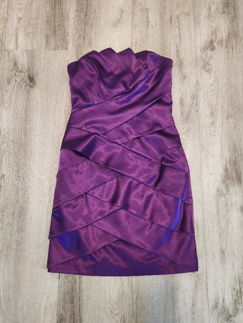 Cache Vintage  Purple Satin Sleeveless Mini Dress